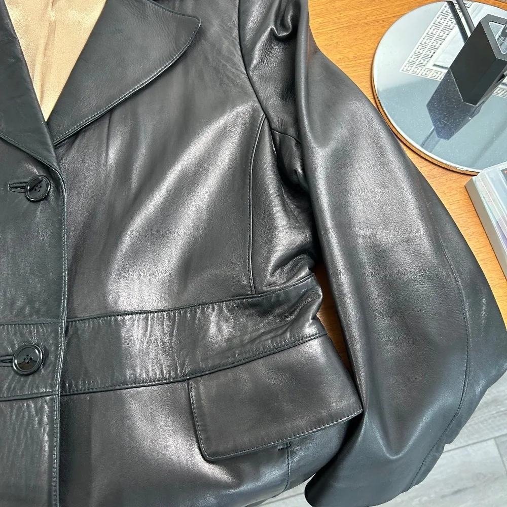 New Gorgeous Ann Taylor Leather Coat - Picture 7 of 12